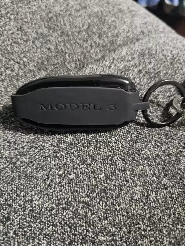 TeslaMods Silicone Key Fob Cover + Metal Keychain – Model 3 / Y / S / X